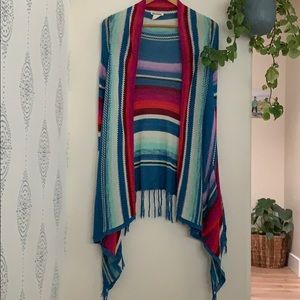 Billabong fringed shawl